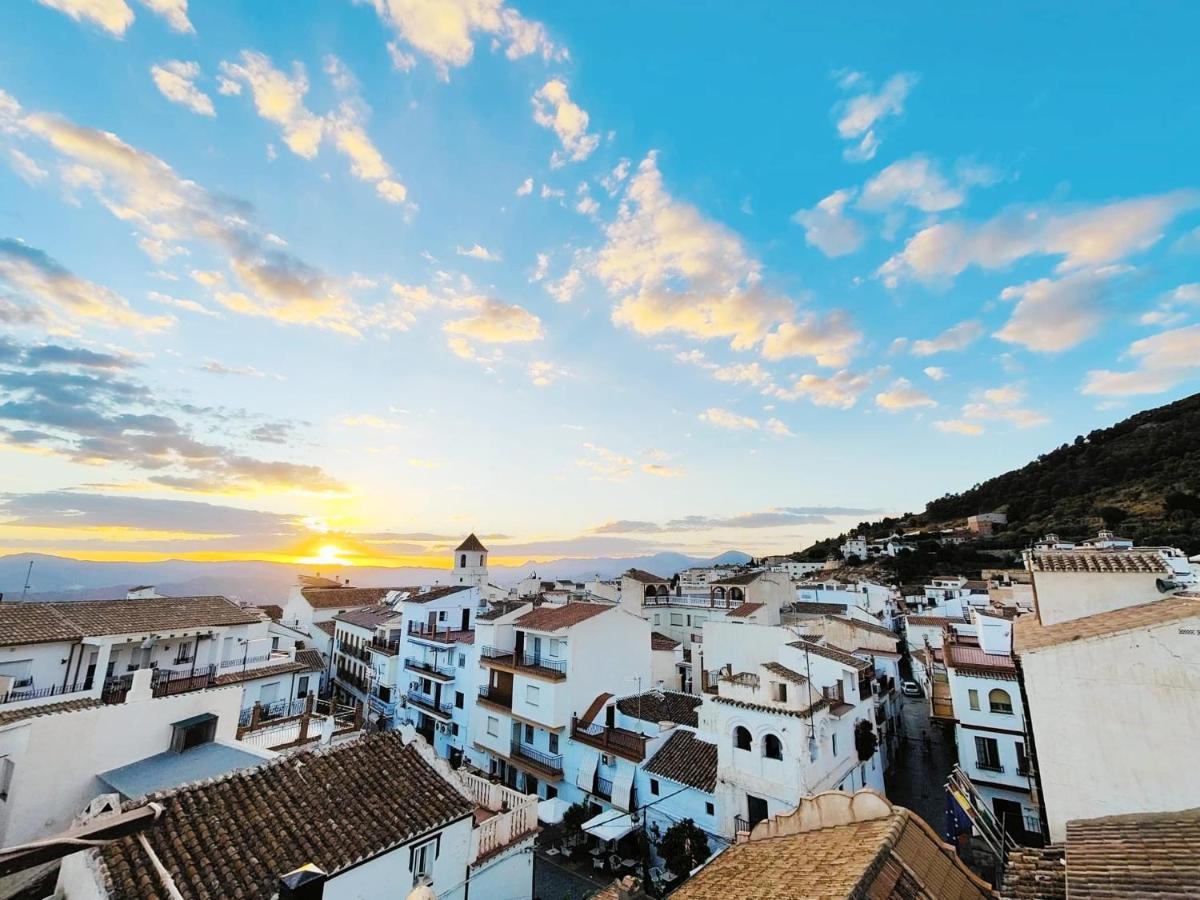 Modern, Bright And Comfortable Apartment With Shared Roof Terrace Canillas de Aceituno Buitenkant foto